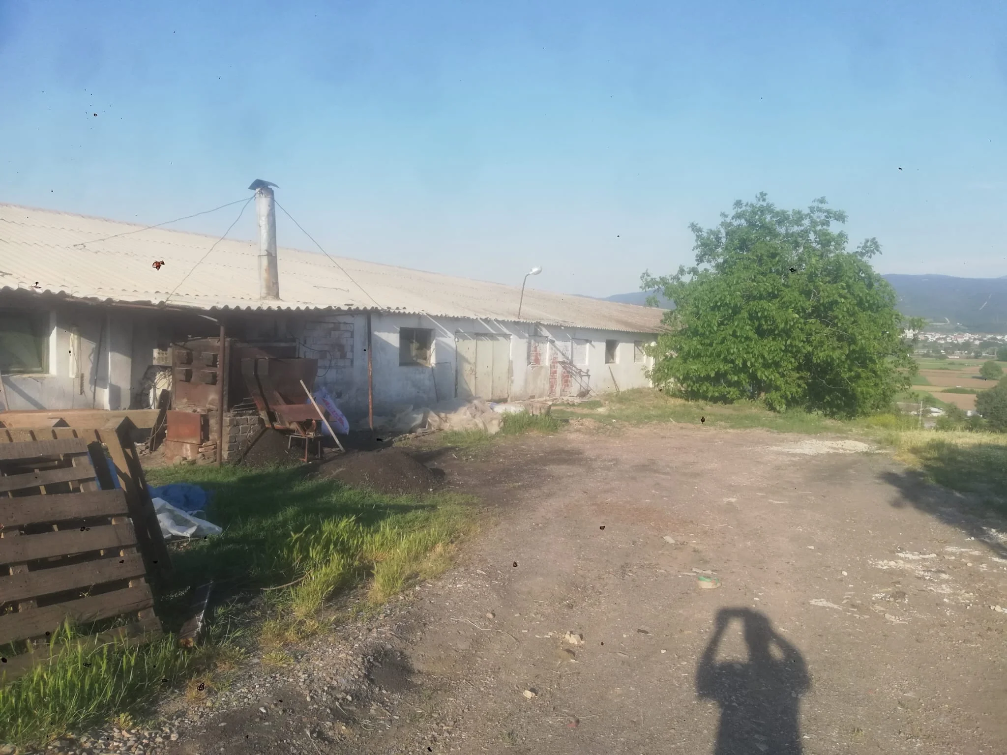 TURPA MİNADA'dan Satılık Balıkesir Susurluk Tavuk Çiftliği ve Tarla